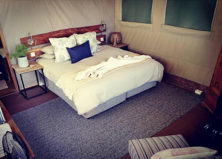 Askiesbos - Samochima Bush Camp Shakawe Ngoại thất bức ảnh